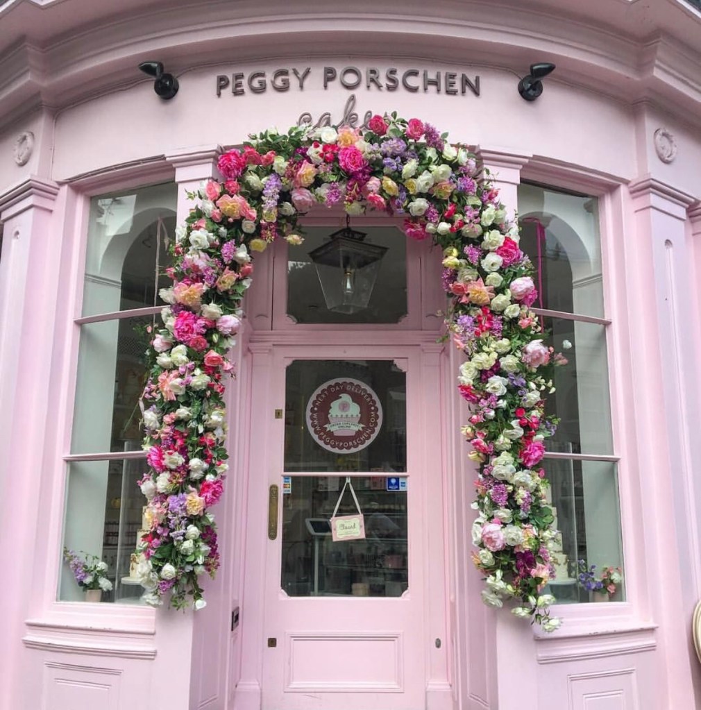 Peggy Porschen Floral Installation – The Key to the House
